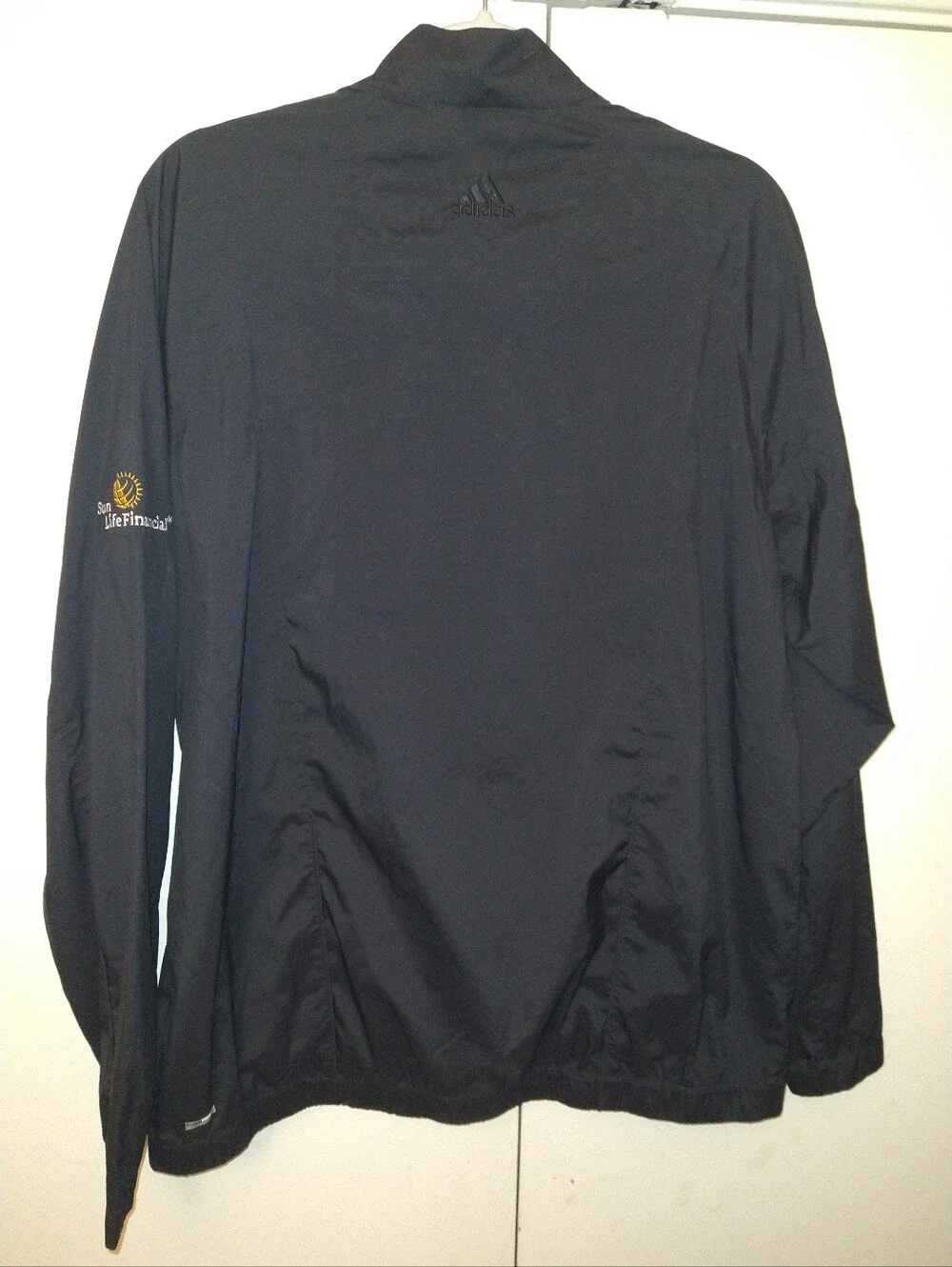 Adidas Golf Climaproof 1/4 Zip Pullover Men's sz Medium Sun Life Financial Logo.